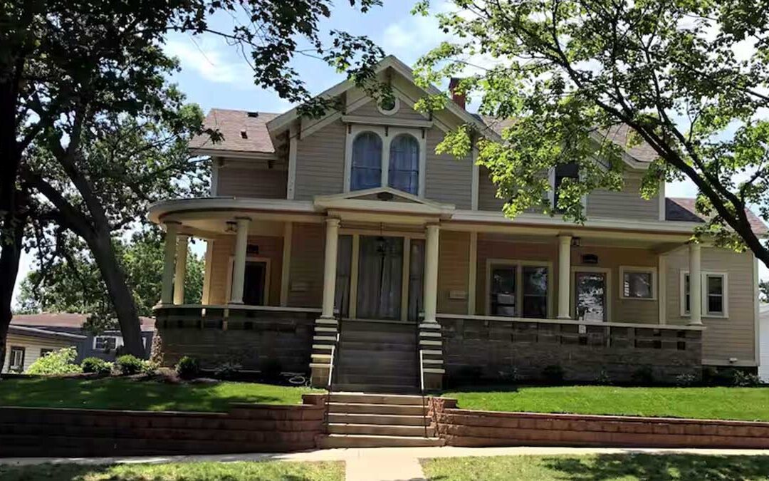 The Davis Historic Eau Claire Home