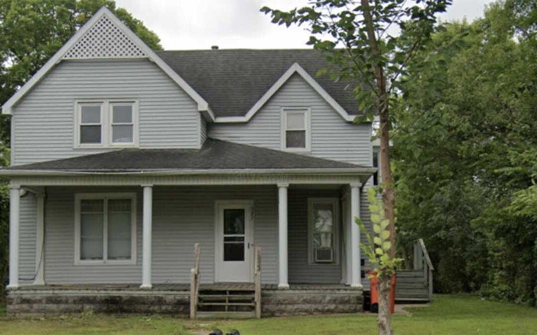 527 Lake St Apt 1