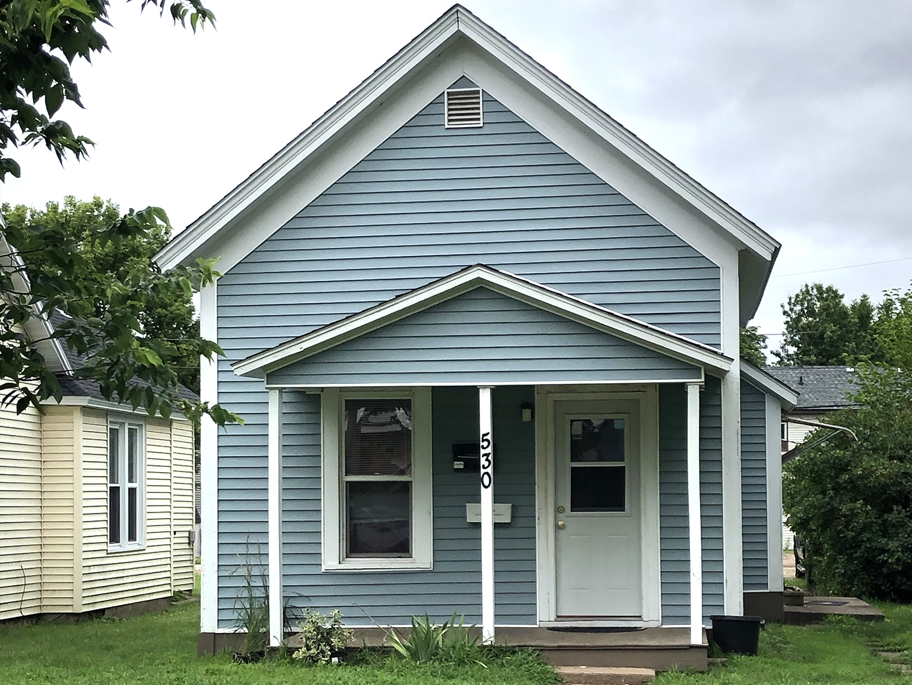 530 Chippewa St, Eau Claire, Wisconsin 54703, 1 Bedroom Bedrooms, ,1 BathroomBathrooms,Single Family,Apartment,530 Chippewa St ,1082